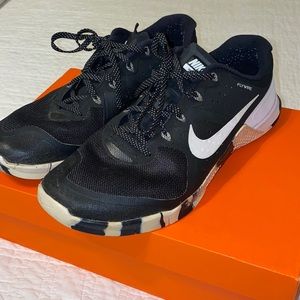 Men’s Nike Metcon 2. Black marble. Size 10